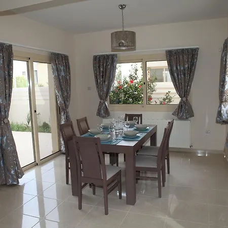 Anthorina 10 Villa *