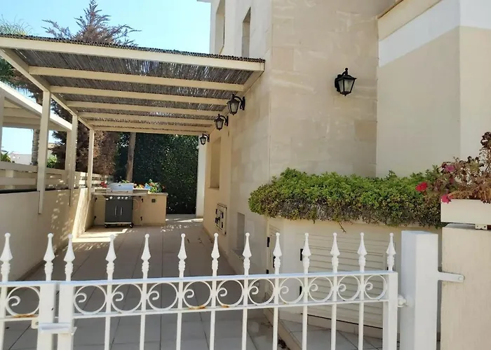 Anthorina 10 * Protaras